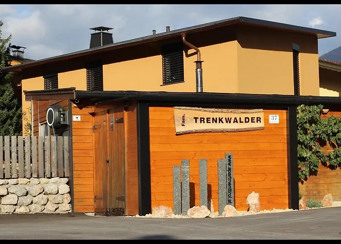 Апартаменты Tirol *