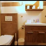 Tirol קונדל